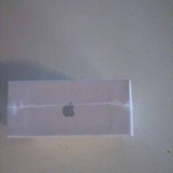 Apple airpods pro  new in sealed box. - Picture 2 of 3